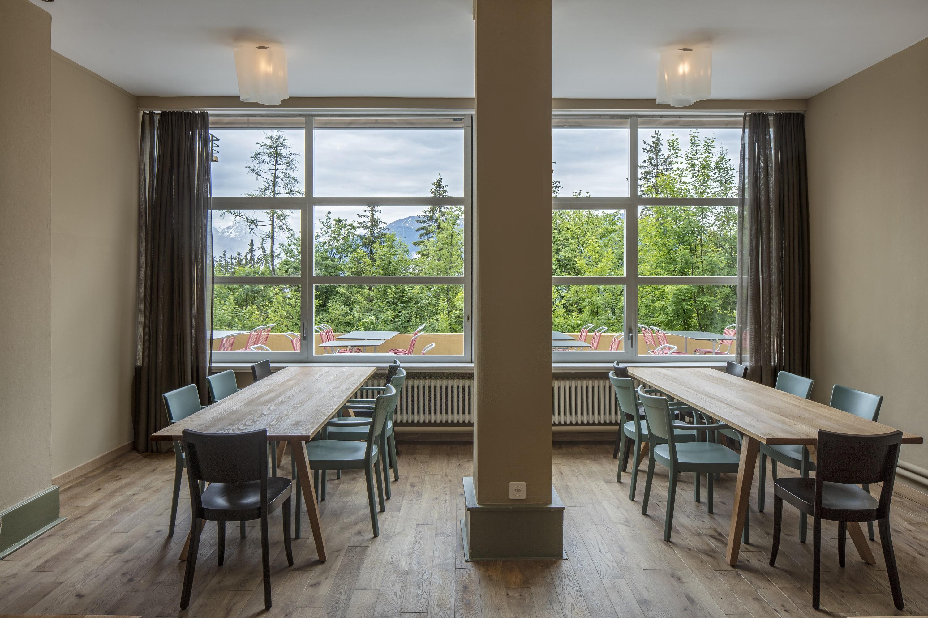 Crans-Montana Youth Hostel Екстериор снимка