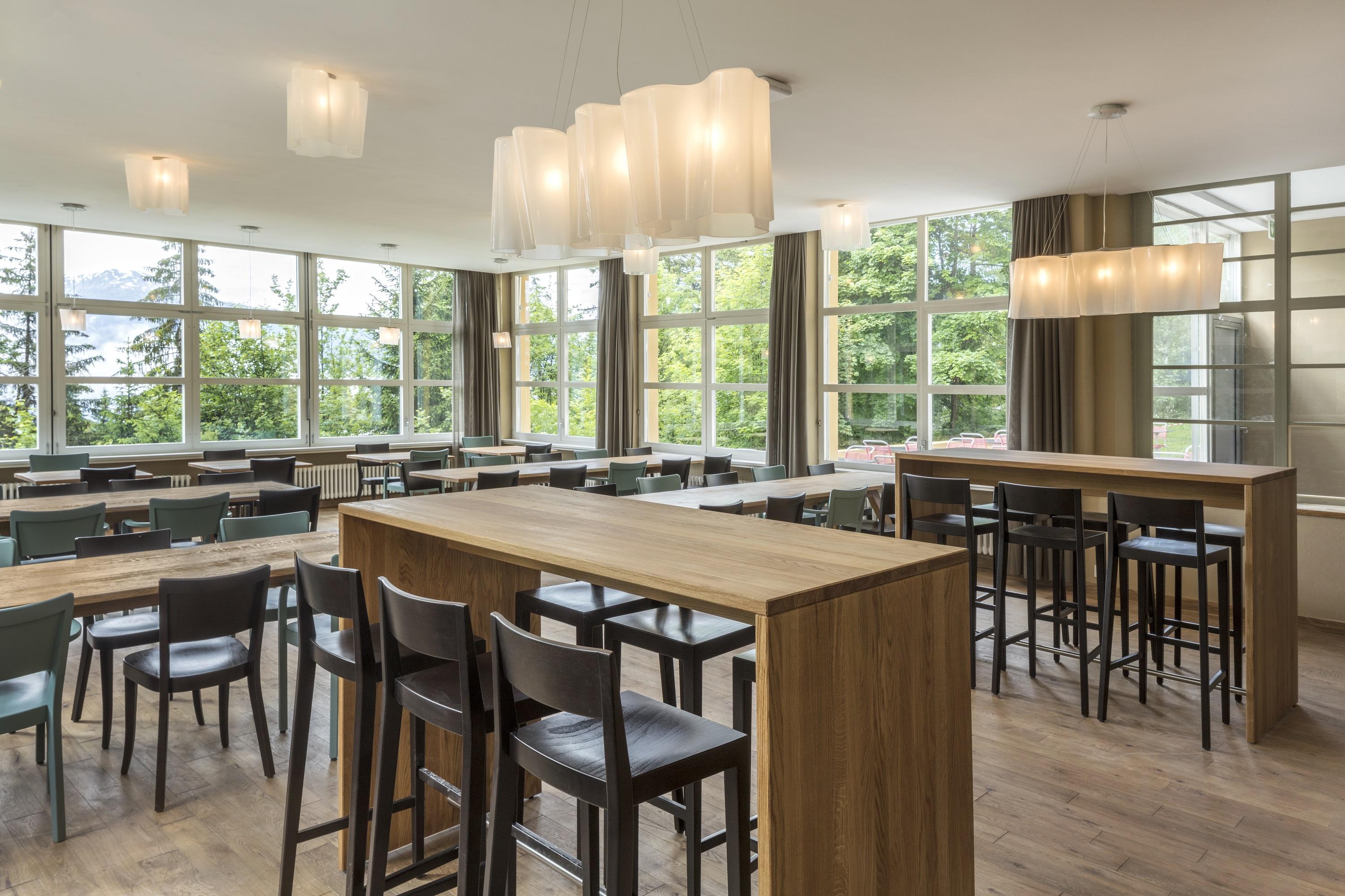 Crans-Montana Youth Hostel Екстериор снимка