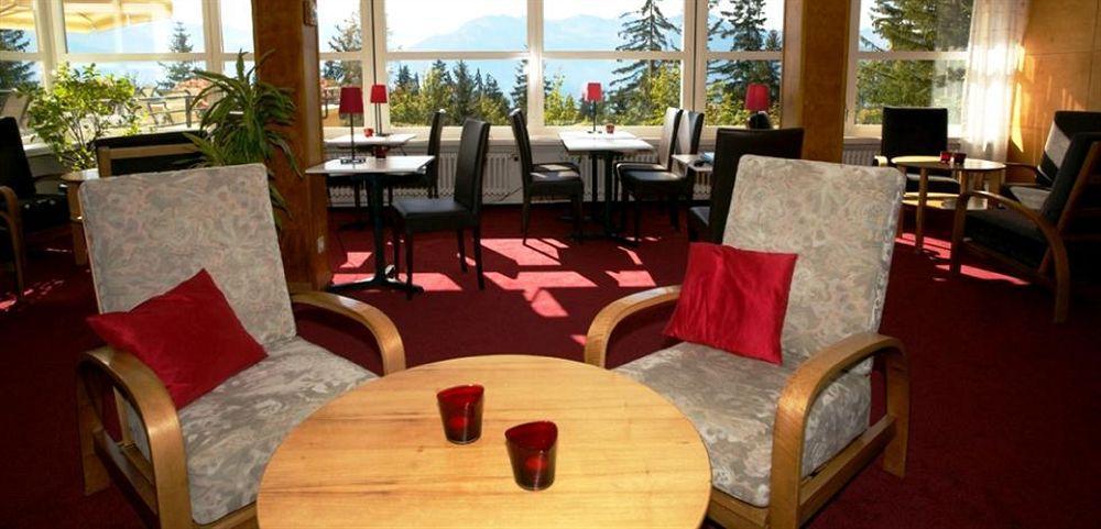 Crans-Montana Youth Hostel Екстериор снимка