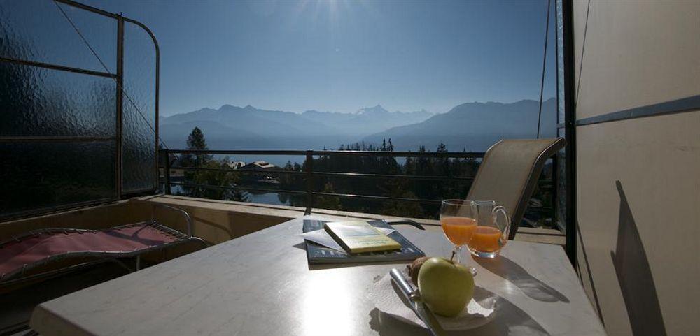 Crans-Montana Youth Hostel Екстериор снимка